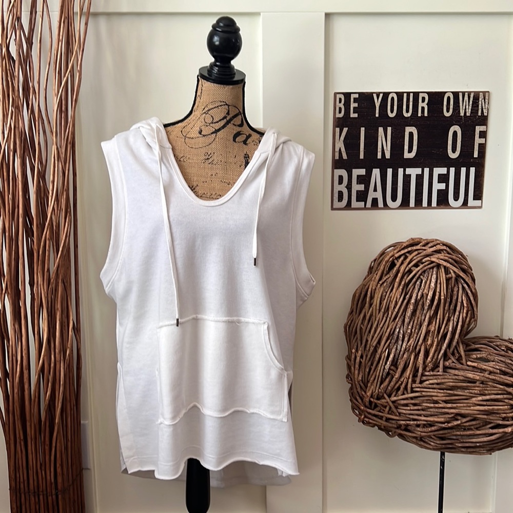 Forever 21 White Sleeveless Hoodie Tank